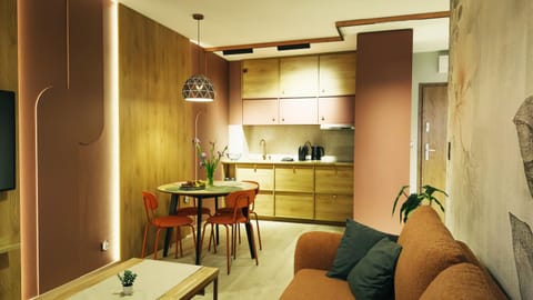 Kitchen or kitchenette, Living room