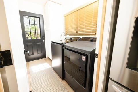 Tucson's Hot Springs At The Oasis House in Tanque Verde