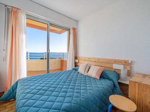 Appartement 8 personnes avec Wi-Fi, vue mer - FR-1-827-16 Apartment in Roquebrune-Cap-Martin