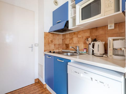 Appartement 6 personnes avec Wi-Fi, vue mer depuis terrasse - FR-1-827-25 Apartment in Roquebrune-Cap-Martin