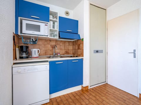 Appartement 8 personnes avec Wi-Fi, vue mer - FR-1-827-15 Apartment in Roquebrune-Cap-Martin