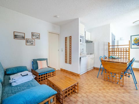 Appartement 6 pers, vue mer, Wi-Fi, Roquebrune-Cap-Martin - FR-1-827-42 Apartment in Roquebrune-Cap-Martin