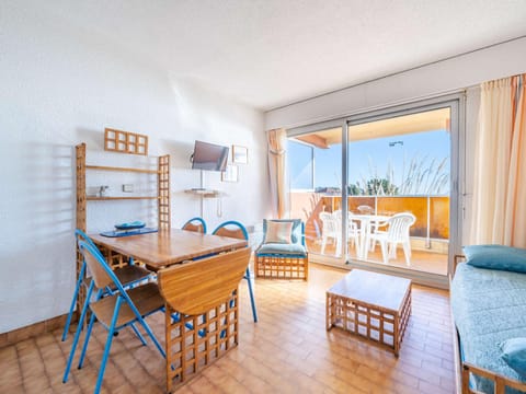 Studio confortable avec Wi-Fi, pour 4, près de la mer - FR-1-827-47 Apartment in Roquebrune-Cap-Martin