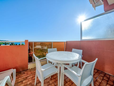Studio pour 4 personnes avec Wi-Fi, vue mer, Roquebrune-Cap-Martin - FR-1-827-64 Apartment in Roquebrune-Cap-Martin
