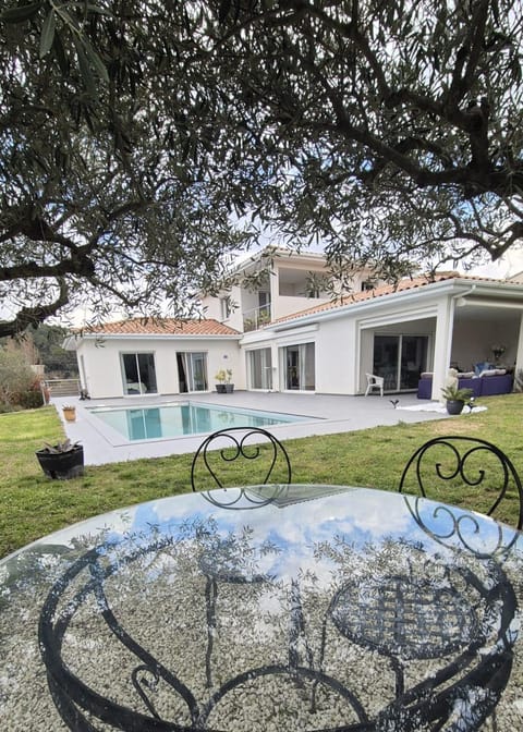 Patio, Garden view, Pool view, Swimming pool