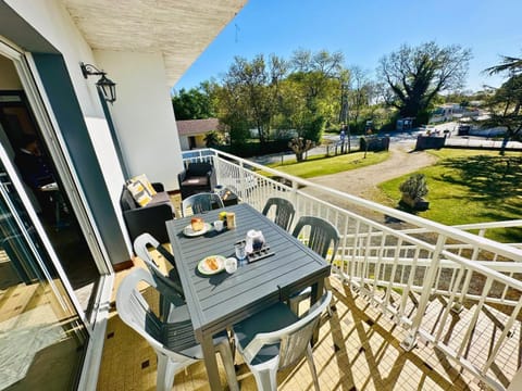 Balcony/Terrace, Garden view, Meals