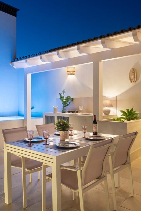 Balcony/Terrace, Dining area