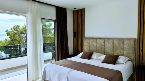 Modern Villa Ina with Heated Pool & Sea View in Makarska Villa in Makarska