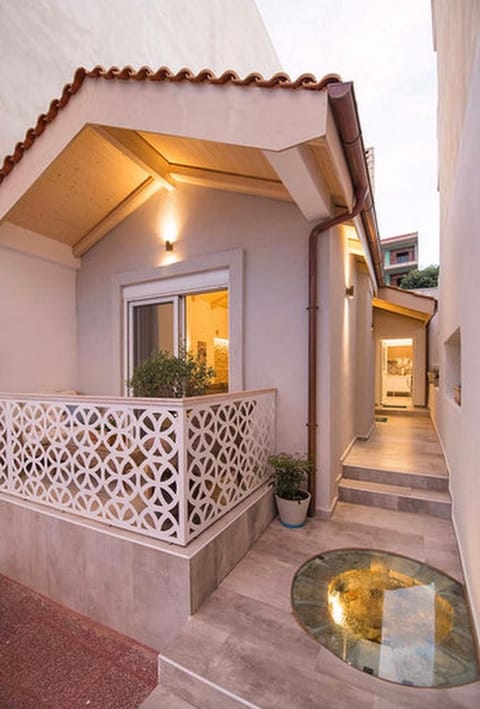 Property building, Patio