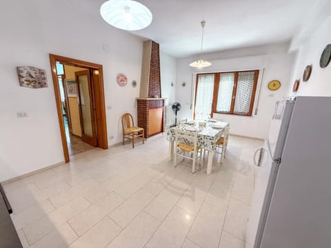 Praga Apartment, a pochi passi dal mare Rif A754 Apartment in San Benedetto del Tronto