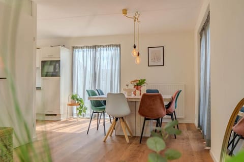 Hello Zeeland - Vakantiehuis Zwin 112 House in Zeeland, Netherlands