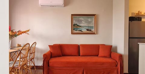 Living room, Seating area, Dining area, Sea view