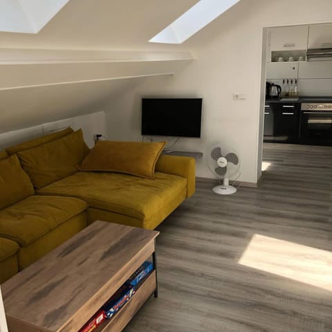 Appartement mansardé 2 chambres Apartment in Luxembourg