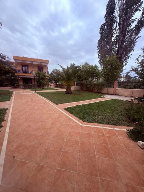 Alexandra Sunshine Apartments Apartment hotel in Nikiti