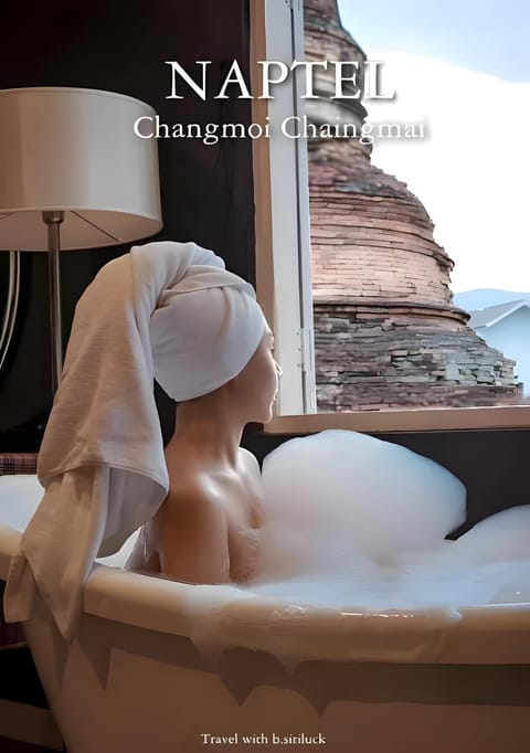 Natural landscape, Bath, towels