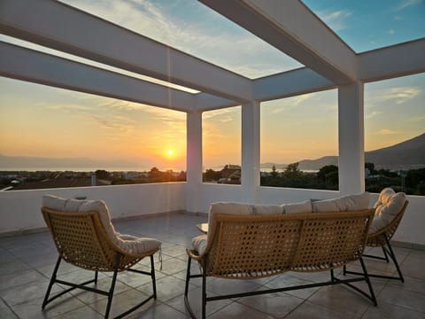 Landmark view, Mountain view, Sea view