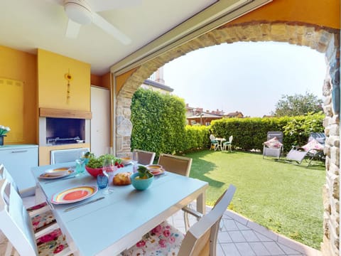 Patio, Garden, Garden view
