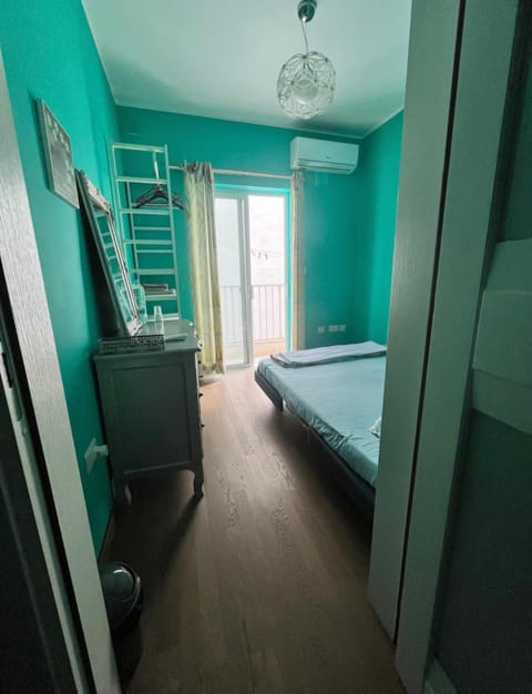 Private Room in sharing apartment CENTRAL MALTA Vacation rental in Sliema