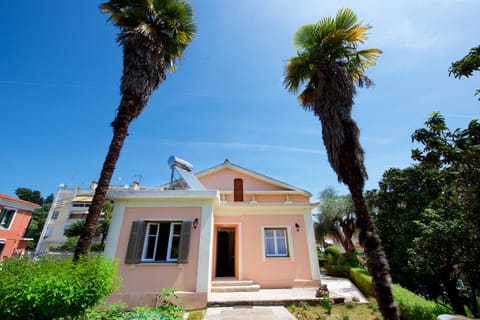 Property building, Garden view