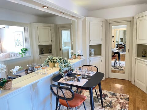 Palais Florentin - Prime location -150m Casino gardens - Panoramic Sea View - Large Terrace - Parking Apartment in Avenue du Carnier