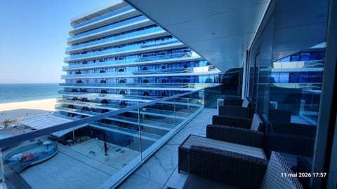 Day, Natural landscape, Balcony/Terrace, Seating area, Sea view