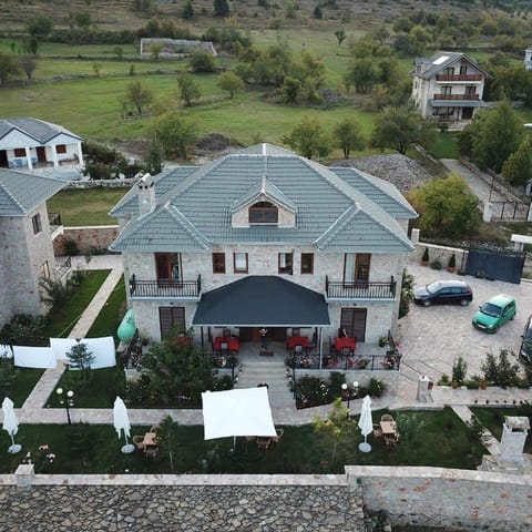 Vila Panorama 2 Voskopojë Bed and Breakfast in North Macedonia