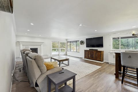 Poolhouse in the Pines House in Black Forest