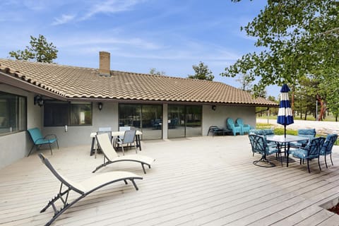 Poolhouse in the Pines House in Black Forest