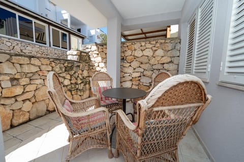 Balcony/Terrace, Balcony/Terrace