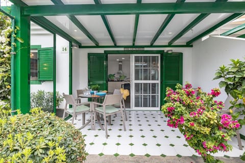 Day, Balcony/Terrace