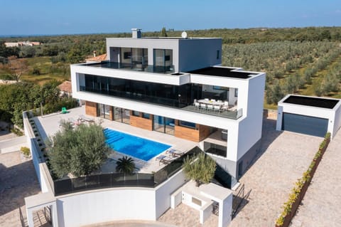 Villa Old Olive V by Vivi Rent Villa in Vodnjan