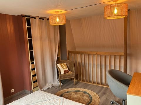 House, ideal health CHR Apartment in Lille