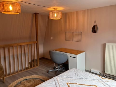 House, ideal health CHR Apartment in Lille