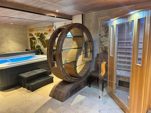 Hot Tub