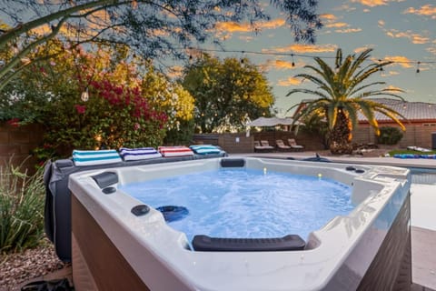 Hot Tub, Pool view