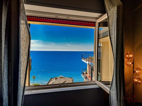 Day, View (from property/room), Sea view