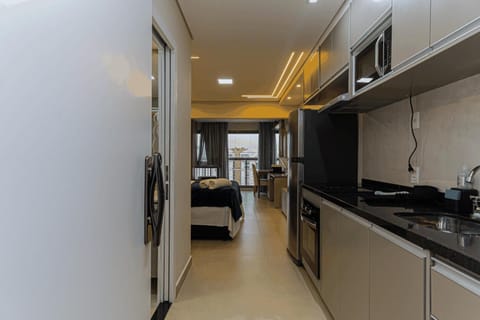 Kitchen or kitchenette, oven, pet friendly, stove