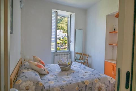 Carina House Apartment in Corniglia