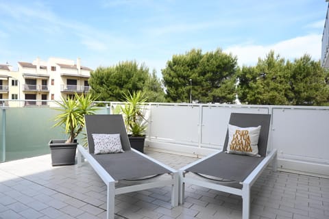 M438 - Marcelli, trilocale con ampia terrazza a 30mt dal mare Apartment in Marcelli