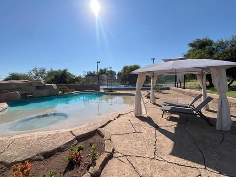 Swimming pool