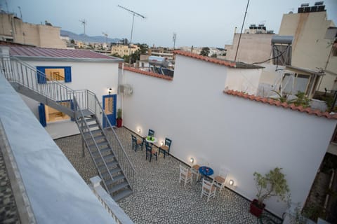 Aimou Suites Apartment in Pireas
