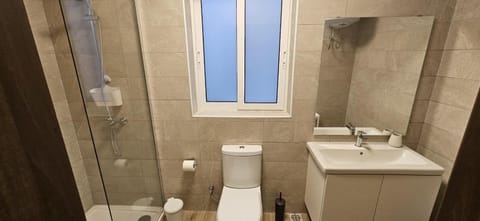 Xlendi cliffs Apartment in Munxar