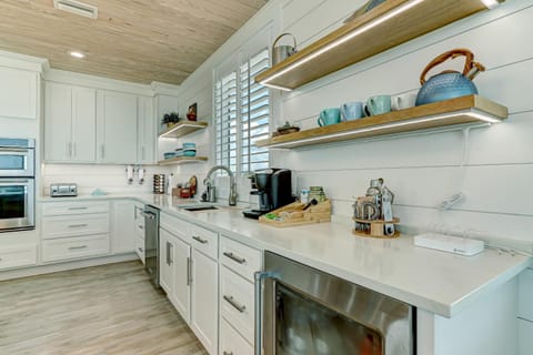 226 S Fletcher Ave House in Fernandina Beach