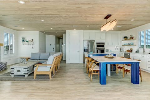 226 S Fletcher Ave House in Fernandina Beach