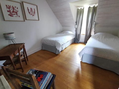 Le Moulin bordé par l'Aven House in Pont-Aven