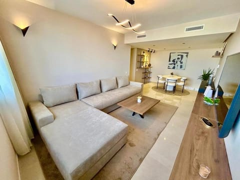 TV and multimedia, Living room, air conditioner