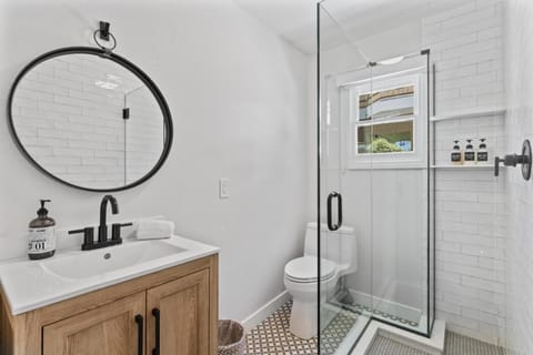 Balboa Island Cottage Air Conditioning Newport Peninsula Ferry Close Apartment in Balboa Island