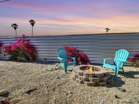 Dive into Desert Wonderland Pool, Spa, Fire Pit House in Palm Springs