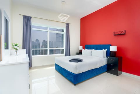 Bed, Photo of the whole room, Bedroom, towels, air conditioner