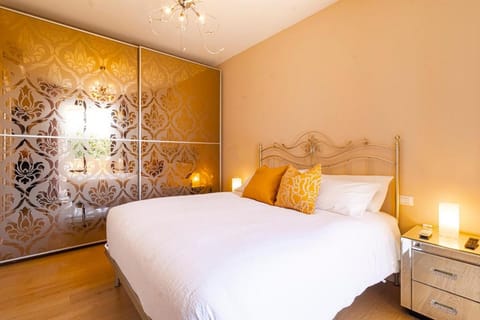 650m from the sea, 8 guests, AC, Wi-Fi Apartment in Civitanova Marche